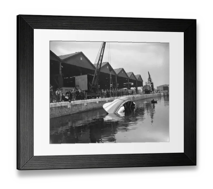 Framed Print : Demonstration of self righting lifeboat ( motor ) at West India Docks 12 June 1925 Framed Print : Demonstration of self righting lifeboat ( motor ) at West India Docks 12 June 1925