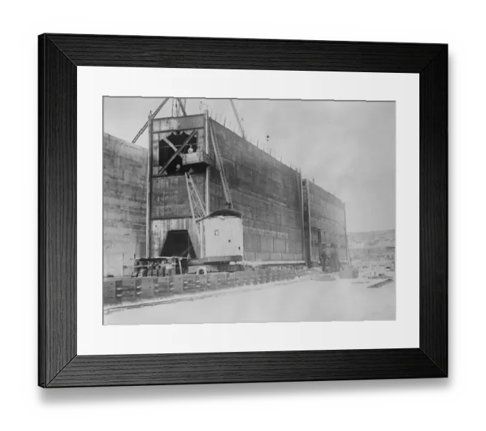 Framed Print : The Prince of Wales to open new dock at Durban The new graving dock at Durban, South Africa Framed Print : The Prince of Wales to open new dock at Durban The new graving dock at Durban, South Africa