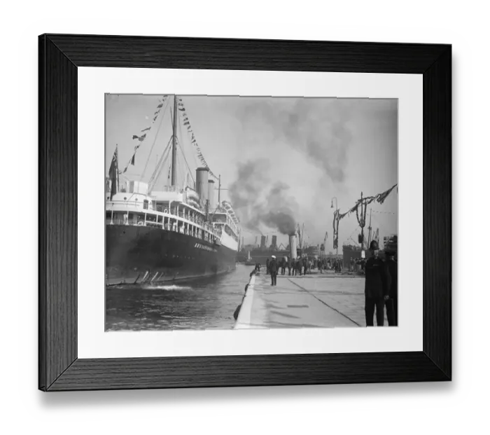 Framed Print : Opening of new Tilbury dock. London. 26 September 1929 Framed Print : Opening of new Tilbury dock. London. 26 September 1929