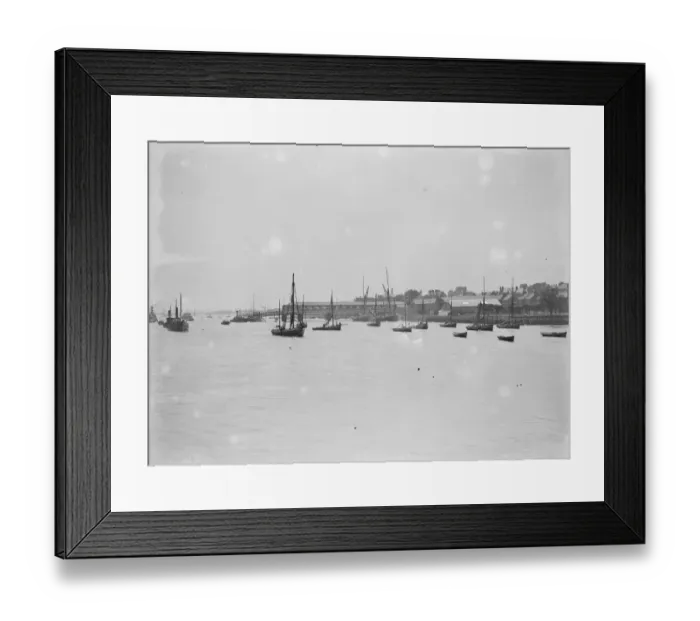 Framed Print : At Gravesend. ( taken for the White Star Line ) 24 July 1923 Framed Print : At Gravesend. ( taken for the White Star Line ) 24 July 1923