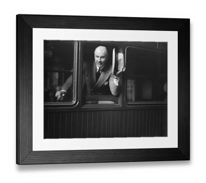 Framed Print : Sir Edward Grigg leaves for India. After being delayed a day by illness of his Framed Print : Sir Edward Grigg leaves for India. After being delayed a day by illness of his