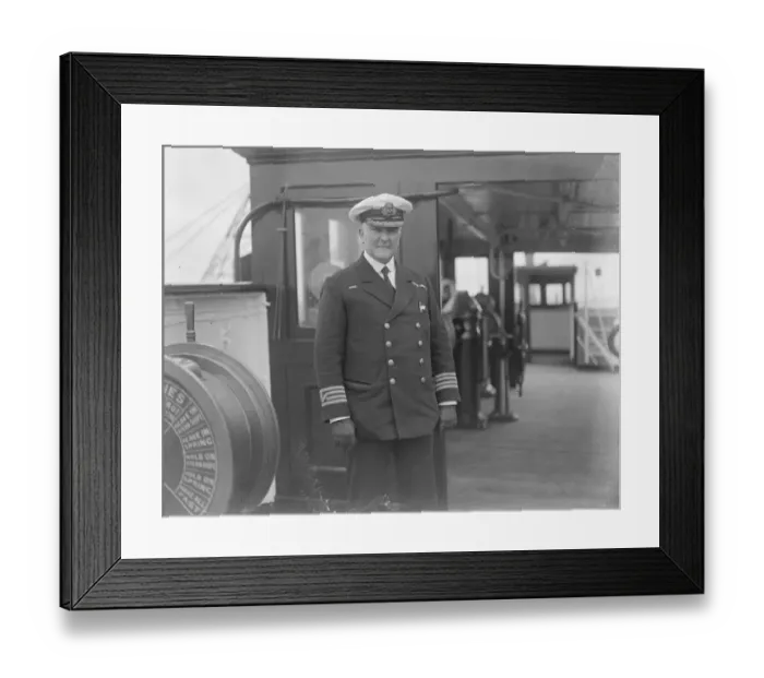 Framed Print : The Prince of Wales to visit Canada. Best suite on a luxurious liner. Travelling Framed Print : The Prince of Wales to visit Canada. Best suite on a luxurious liner. Travelling