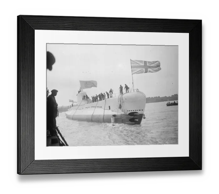 Framed Print : Royal Navy submarine, HMS Parthian ( N75 ), was the lead boat of the six Royal Framed Print : Royal Navy submarine, HMS Parthian ( N75 ), was the lead boat of the six Royal