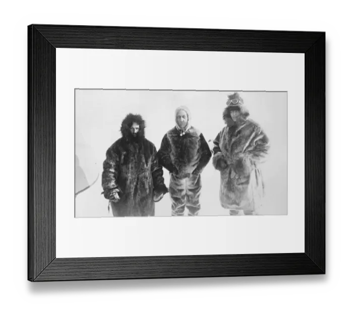 Framed Print : Amundsen Ellsworth Polar Flight, making final preparations at Spitsbergen Left Framed Print : Amundsen Ellsworth Polar Flight, making final preparations at Spitsbergen Left