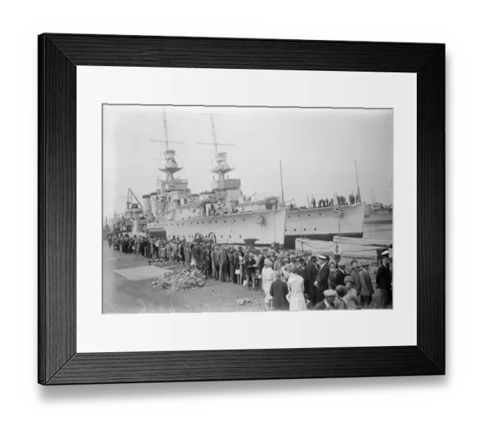 Framed Print : Chatham navy week. The long queue waiting to go on board submarines. 12 August 1929 Framed Print : Chatham navy week. The long queue waiting to go on board submarines. 12 August 1929