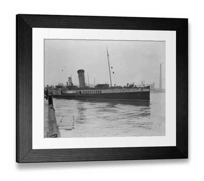 Framed Print : The pleasure steamer Golden Eagle 22 May 1926 Framed Print : The pleasure steamer Golden Eagle 22 May 1926