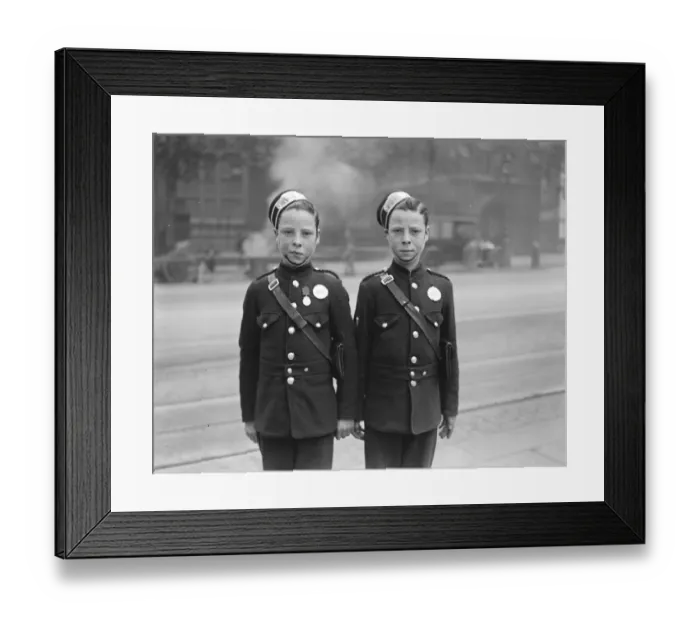 Framed Print : A study in similarity, the messenger boy twins. Born on Boat Race day, Edward Fowles Framed Print : A study in similarity, the messenger boy twins. Born on Boat Race day, Edward Fowles