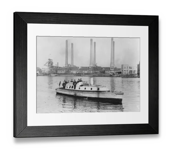 Framed Print : German State River police guard cable works. Work has been suspended at the Oberspree Framed Print : German State River police guard cable works. Work has been suspended at the Oberspree