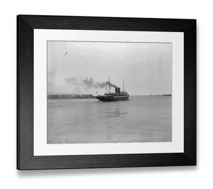 Framed Print : The South Eastern and Chatham steamer Riviera 8 April 1920 Framed Print : The South Eastern and Chatham steamer Riviera 8 April 1920