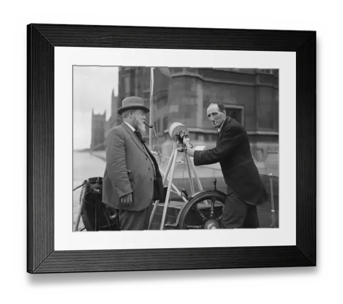 Framed Print : MPs inspect lifeboats off the House of Commons. Mr Loverseed, MP ( right ) explaining Framed Print : MPs inspect lifeboats off the House of Commons. Mr Loverseed, MP ( right ) explaining