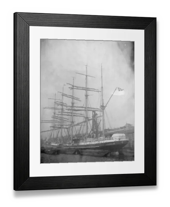 Framed Print : The Kobenhavn, the worlds largest sailing ship, in the Thames 26 January 1925 Framed Print : The Kobenhavn, the worlds largest sailing ship, in the Thames 26 January 1925