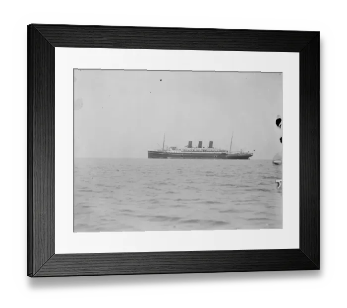 Framed Print : The Cap Palonia commanded by Captain Montford 20, 000 tons, which was built by