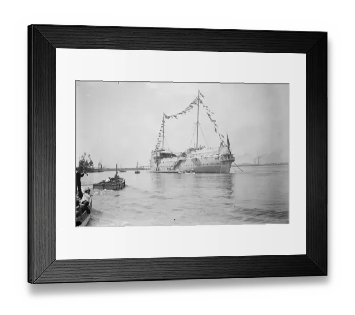 Framed Print : Annual inspection and prize distribution on training ship Warspite. 14 July 1924