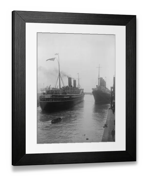 Framed Print : The Prince leaves for Canada The Canadian Pacific liner Empress of France with Framed Print : The Prince leaves for Canada The Canadian Pacific liner Empress of France with