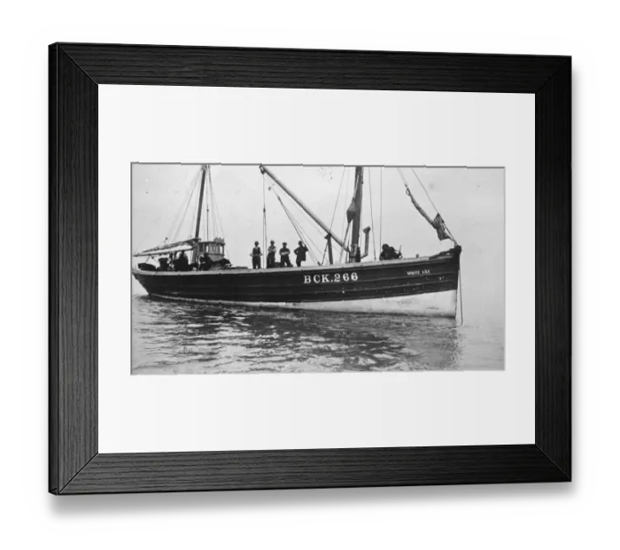 Framed Print : Salving a valuable cargo from a war wreck Divers and salvage experts in an attempt Framed Print : Salving a valuable cargo from a war wreck Divers and salvage experts in an attempt