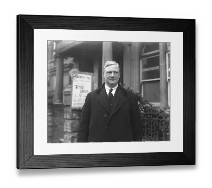 Framed Print : Captain Viscount Elveden, Conservative candidate for Southend on Sea, Essex 20 Framed Print : Captain Viscount Elveden, Conservative candidate for Southend on Sea, Essex 20