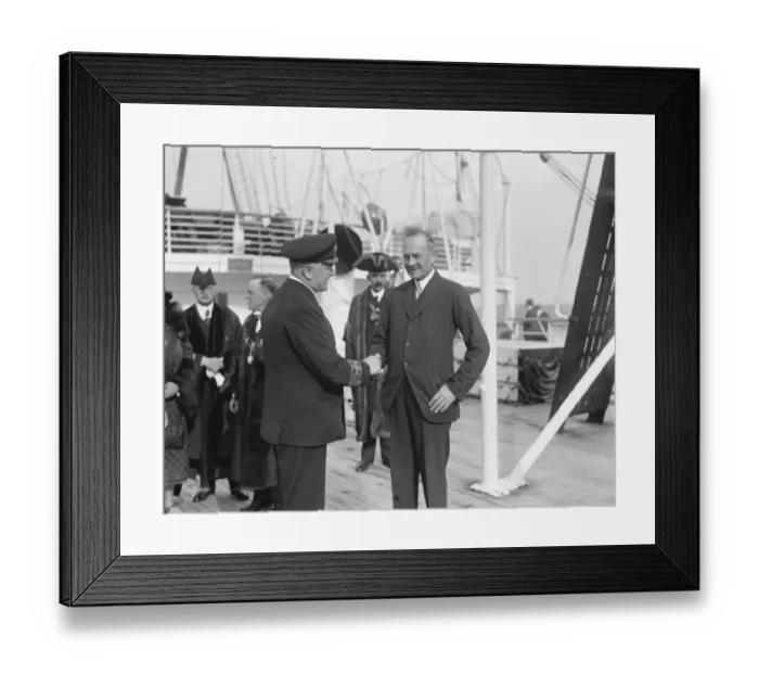 Framed Print : Lord and Lady Byng return from Canada. Lord Byng with the Captain of the Empress