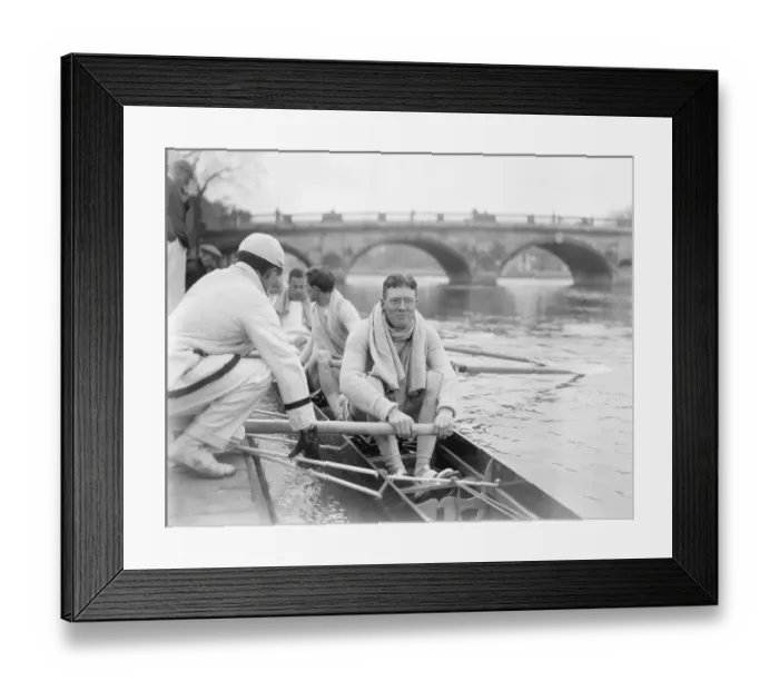 Framed Print : Cambridge defeat Oxford in the Boat Race Mr P H G Hs Hartley who stroked the light