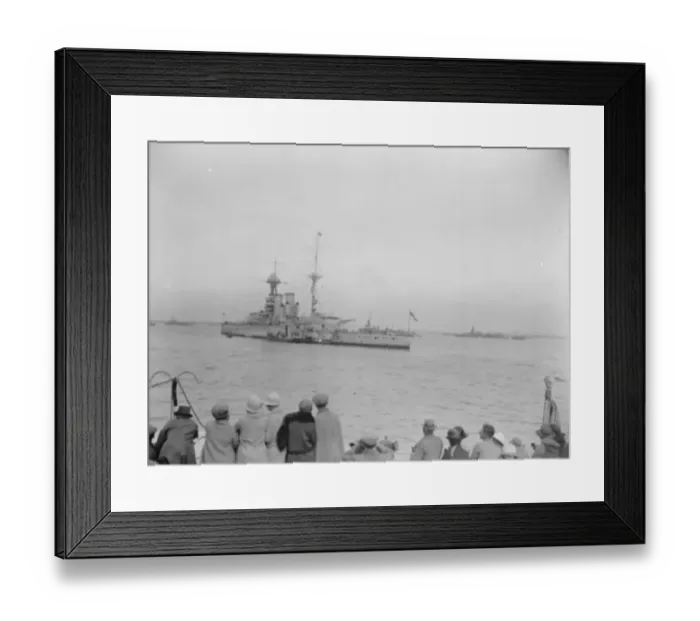 Framed Print : Naval review at Spithead. HMS Queen Elizabeth. 26 July 1924 Framed Print : Naval review at Spithead. HMS Queen Elizabeth. 26 July 1924