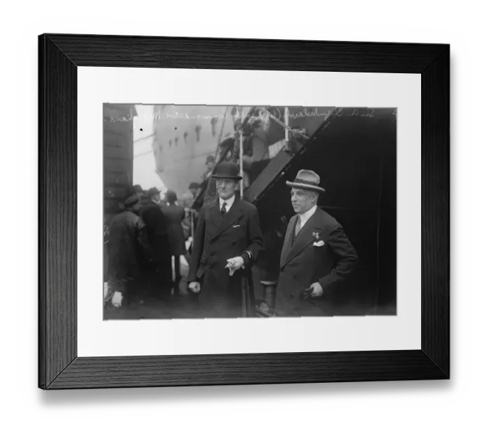 Framed Print : The welcome to the Italian treasure ship Leonardo da Vinci. Sir Austen Chamberlain Framed Print : The welcome to the Italian treasure ship Leonardo da Vinci. Sir Austen Chamberlain