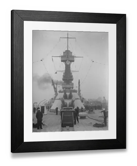 Framed Print : The Colerado, Americas all electric warship arrives at Portsmouth. A view taken Framed Print : The Colerado, Americas all electric warship arrives at Portsmouth. A view taken