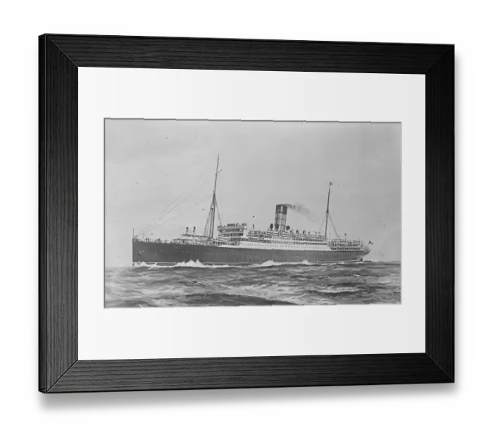 Framed Print : The new cunarderss Samaria launched at Liverpool 27 November 1920 Framed Print : The new cunarderss Samaria launched at Liverpool 27 November 1920