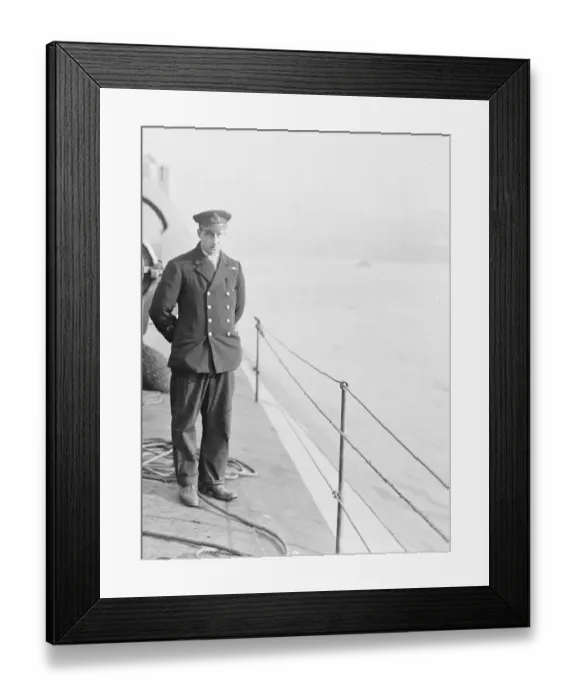 Framed Print : HMS Submarine No 3 Lieut Commander Taylor, Commander of the M 3 30 March 1920 Framed Print : HMS Submarine No 3 Lieut Commander Taylor, Commander of the M 3 30 March 1920