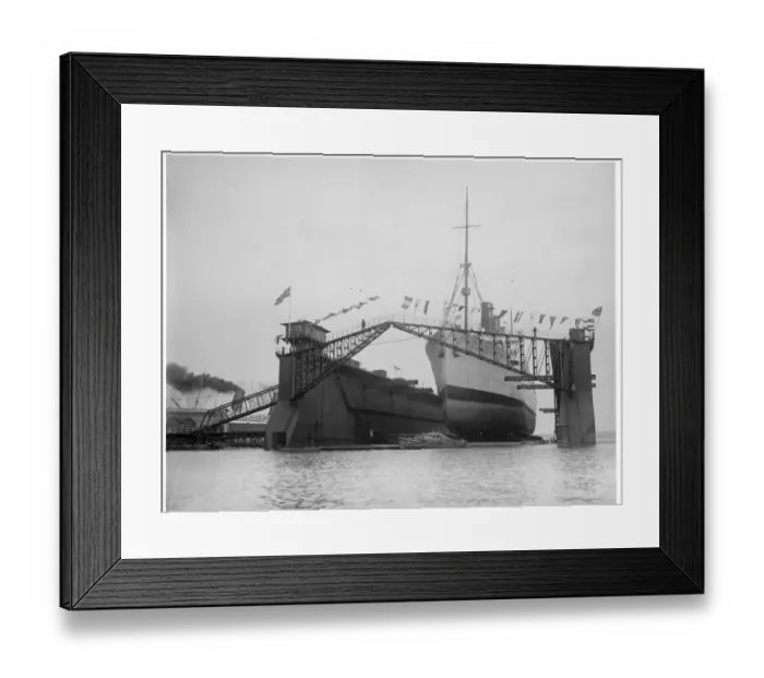 Framed Print : The Aquitania in a floating dock at Southampton. 27 June 1924