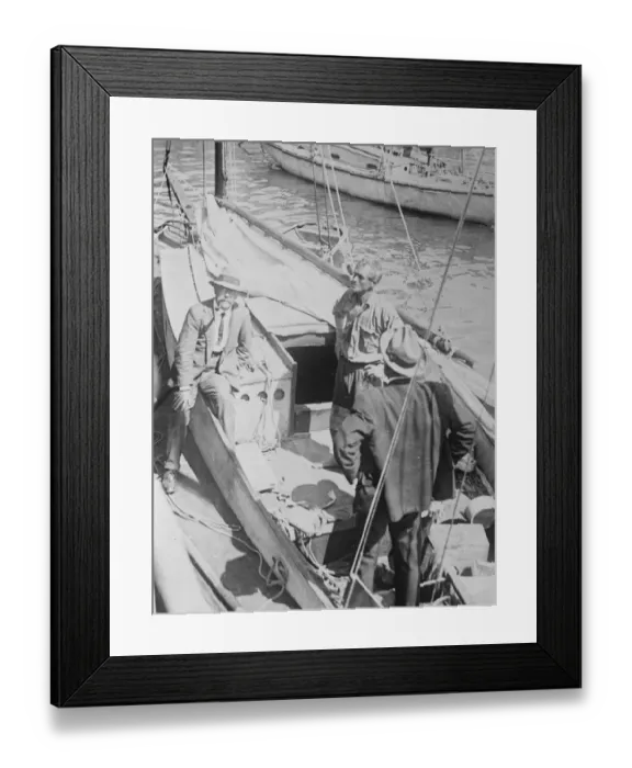 Framed Print : Mans lonely trip round the world in a four ton yawl. Mr Harry Pidgeon is endeavouring Framed Print : Mans lonely trip round the world in a four ton yawl. Mr Harry Pidgeon is endeavouring