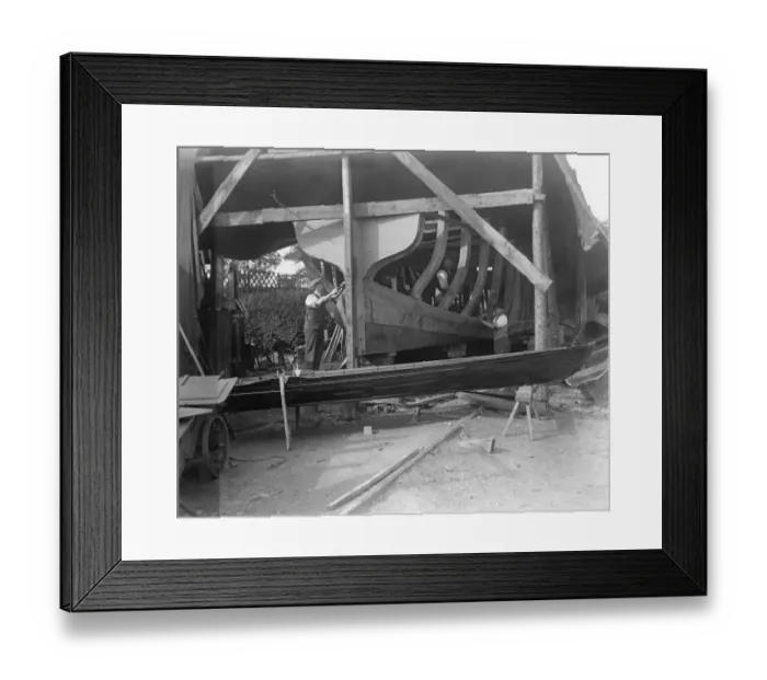 Framed Print : Barge building at Farnborough 30 October 1920 Framed Print : Barge building at Farnborough 30 October 1920