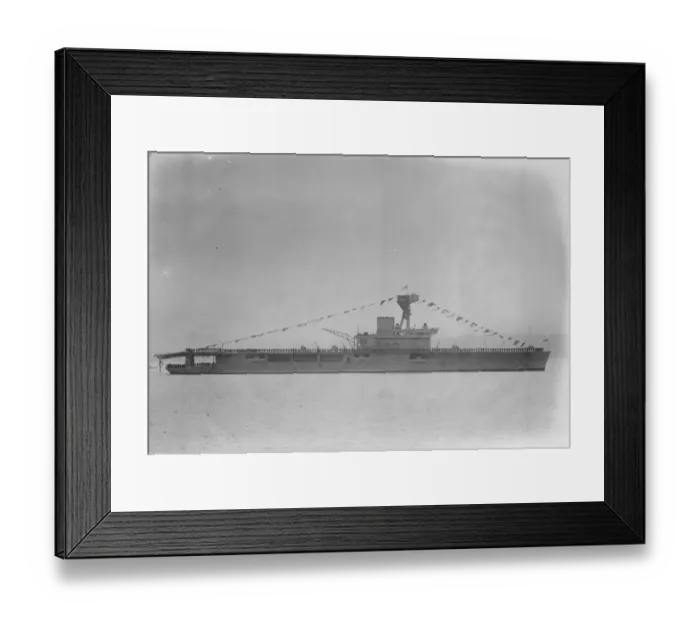Framed Print : Naval review at Spithead. HMS Hermes. 26 July 1924 Framed Print : Naval review at Spithead. HMS Hermes. 26 July 1924
