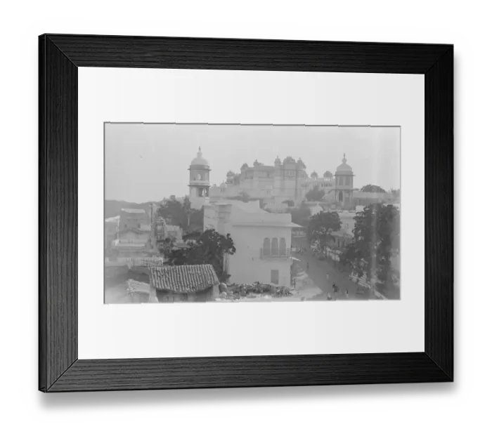 Framed Print : The palace at Udaipur in India 1921 Framed Print : The palace at Udaipur in India 1921
