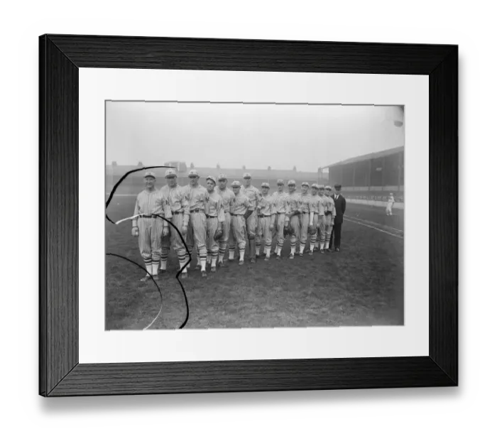 Framed Print : The Newyork Giants and the Chicago White Sox meet at Liverpool The New York Giants Framed Print : The Newyork Giants and the Chicago White Sox meet at Liverpool The New York Giants