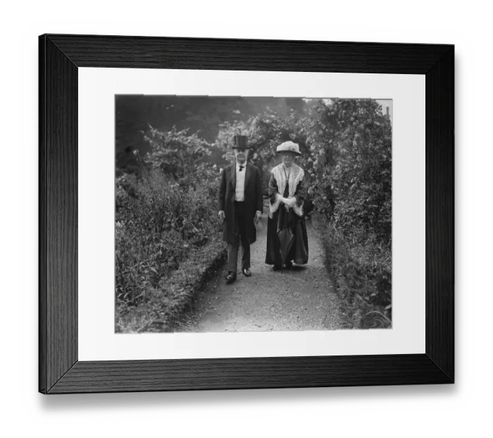 Framed Print : Lord Phillimores Garden Party To American Bar Association Lord and Lady Phillimore