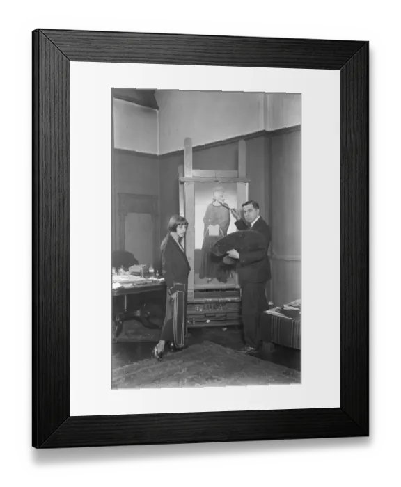 Framed Print : Husband paints his wife A woman who sings the tenor parts in The Messiah, Elijah Framed Print : Husband paints his wife A woman who sings the tenor parts in The Messiah, Elijah