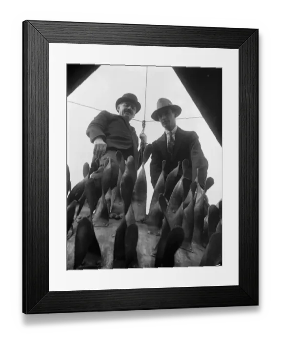 Framed Print : New coat of gilt for flames on the monument. Mr Beaumont and his son who have Framed Print : New coat of gilt for flames on the monument. Mr Beaumont and his son who have