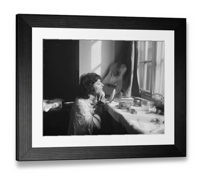 Framed Print : Dancers injured pet sparrow rescued in the Park by Senorita Tina Meller. Senorita