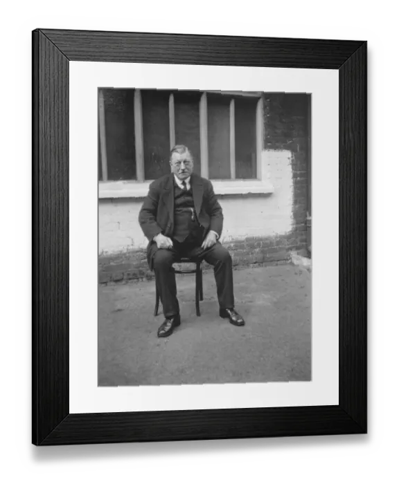 Framed Print : Superintendent of 25, 000 boys retiring Mr W Craig, Supt of Pentonville Remand Home Framed Print : Superintendent of 25, 000 boys retiring Mr W Craig, Supt of Pentonville Remand Home
