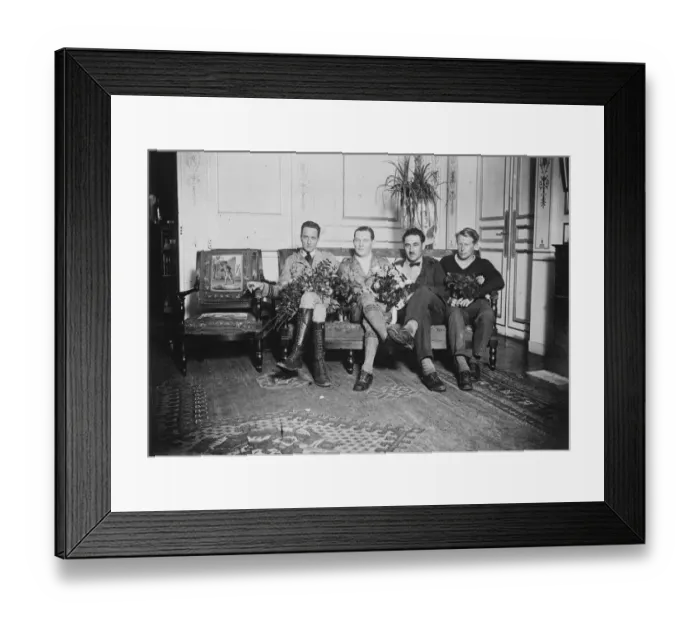 Framed Print : Commander Byrd flies the Atlantic. Com Byrd with his assistants Accosta, Balchen and Noville Framed Print : Commander Byrd flies the Atlantic. Com Byrd with his assistants Accosta, Balchen and Noville