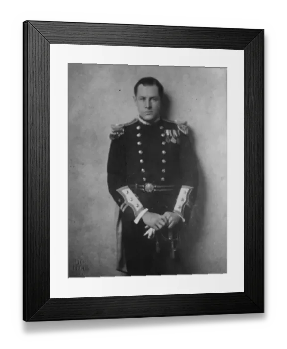 Framed Print : Escaped from air liner crash. Lieutenant Commander Glen Kidston. 6 November 1929