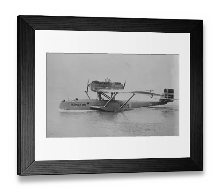 Framed Print : The Italian round the world flight. The Dornier Wal seaplane which left Pisa on July 24 Framed Print : The Italian round the world flight. The Dornier Wal seaplane which left Pisa on July 24