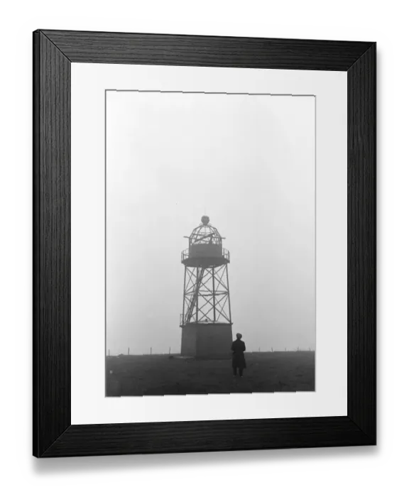 Framed Print : The new land lighthouse at Tatsfield 8 miles South East of Croydon in the Tandridge