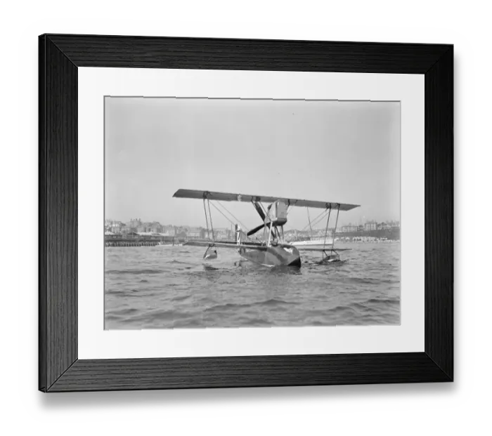 Framed Print : First International Seaplane Race at Bournemouth Sr Janello ( Italy ) the winner