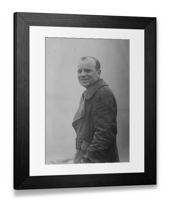 Framed Print : The Italian round the world flight. Mr R Davison, who is one of the four airman