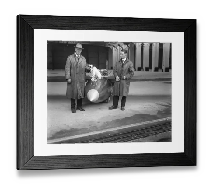Framed Print : The mile a minute glider. Record breaking British 5 6 Hp flyer Major Gnospelius Framed Print : The mile a minute glider. Record breaking British 5 6 Hp flyer Major Gnospelius