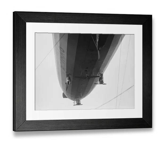Framed Print : First photograph of R 33 as monoplane carrier. It is now known that an aviation