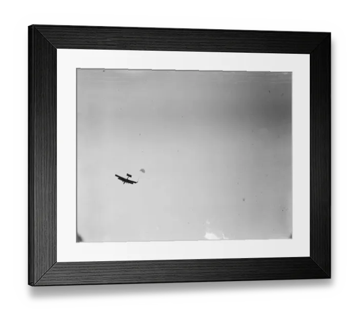 Framed Print : Aerial Derby at Hendon on July 5th Parachutist deploying their chute 21 June 1919 Framed Print : Aerial Derby at Hendon on July 5th Parachutist deploying their chute 21 June 1919