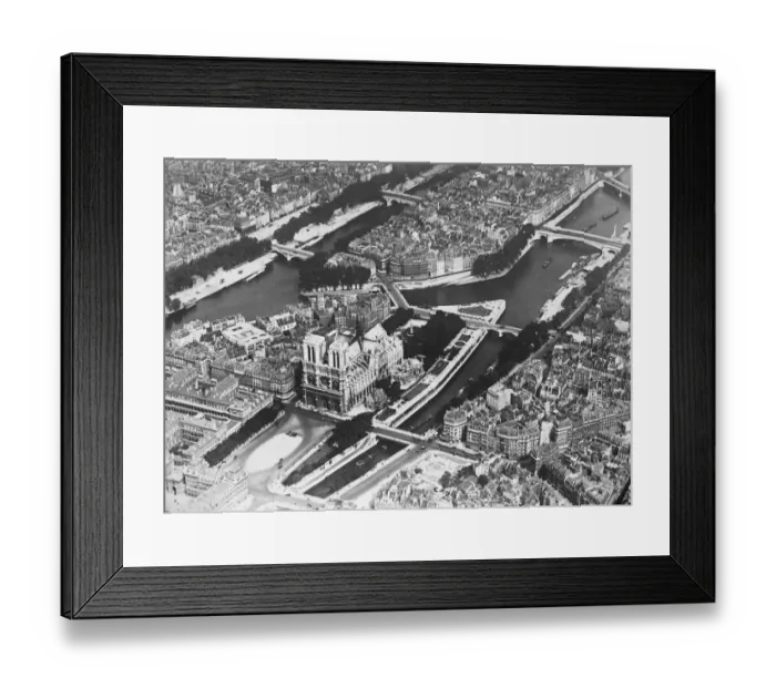 Framed Print : Paris seen from the air. Showing in the foreground, the Ile de la City and Notre Dame