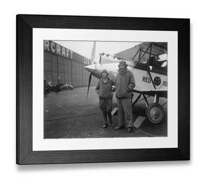 Framed Print : Captain Lancaster and Mrs Miller start on flight to Australia. Captain Lancaster