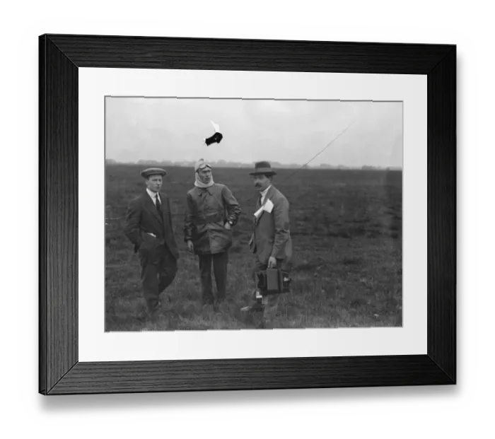 Framed Print : Aerial Derby at Hendon Louis Noel 1872 - late 1920s Framed Print : Aerial Derby at Hendon Louis Noel 1872 - late 1920s
